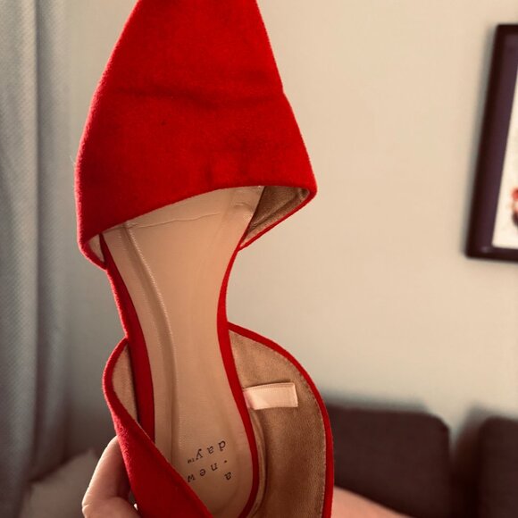 Zara Red Suede D’Orsay Pointed Toe Flats | Size 7.5 - Picture 2 of 7